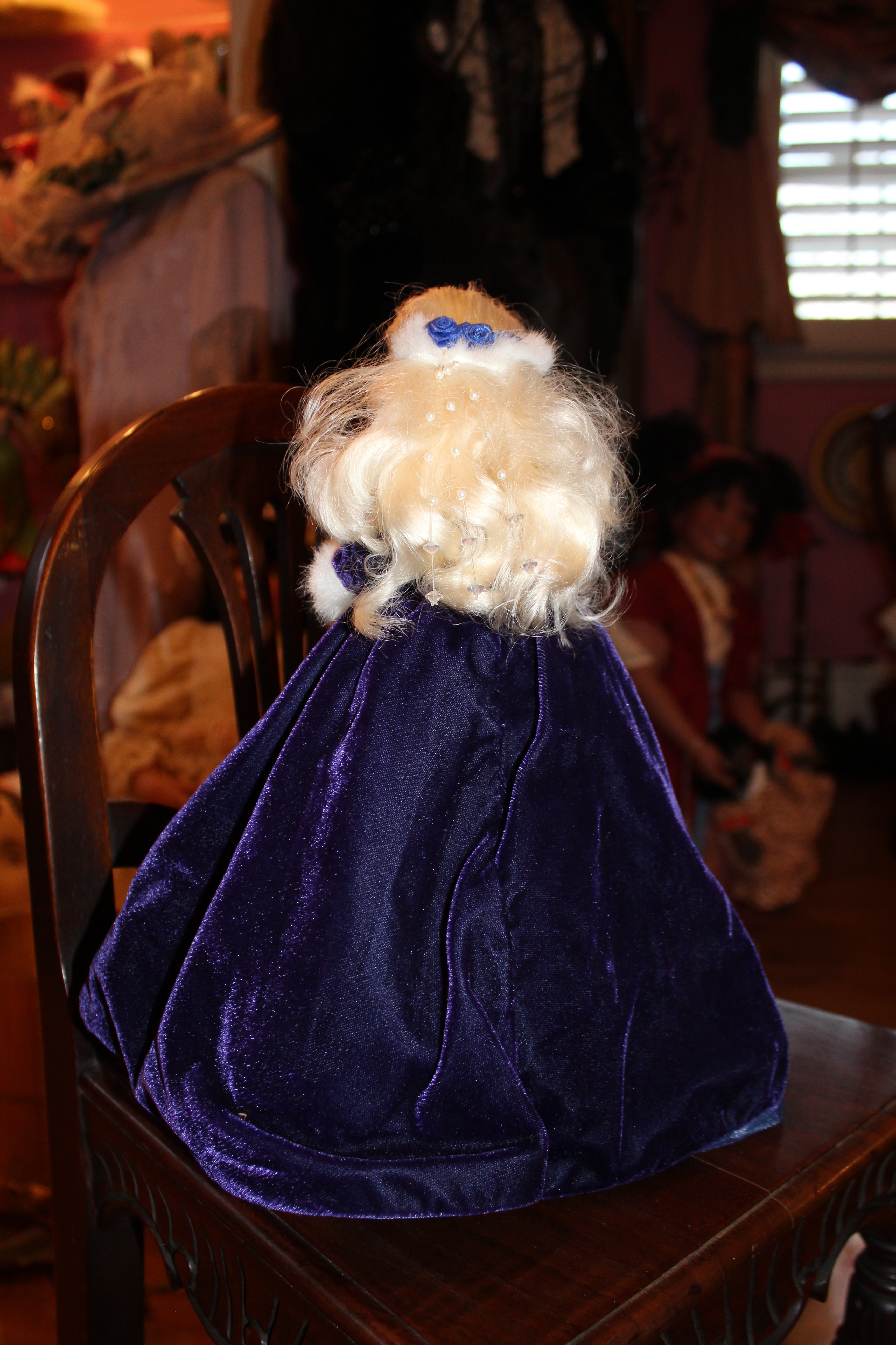 Mattel 1993 Winter Princess Barbie – Limited Edition Holiday Collector Doll