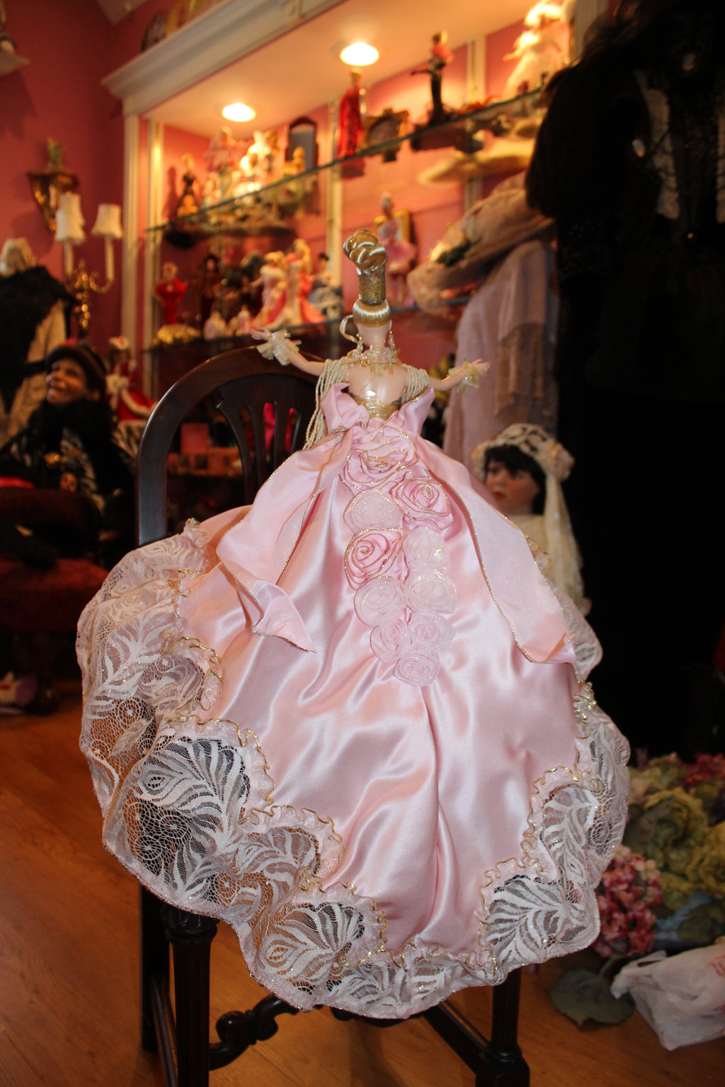 1996 Mattel Pink Splendor Barbie – Limited Edition Collector Doll