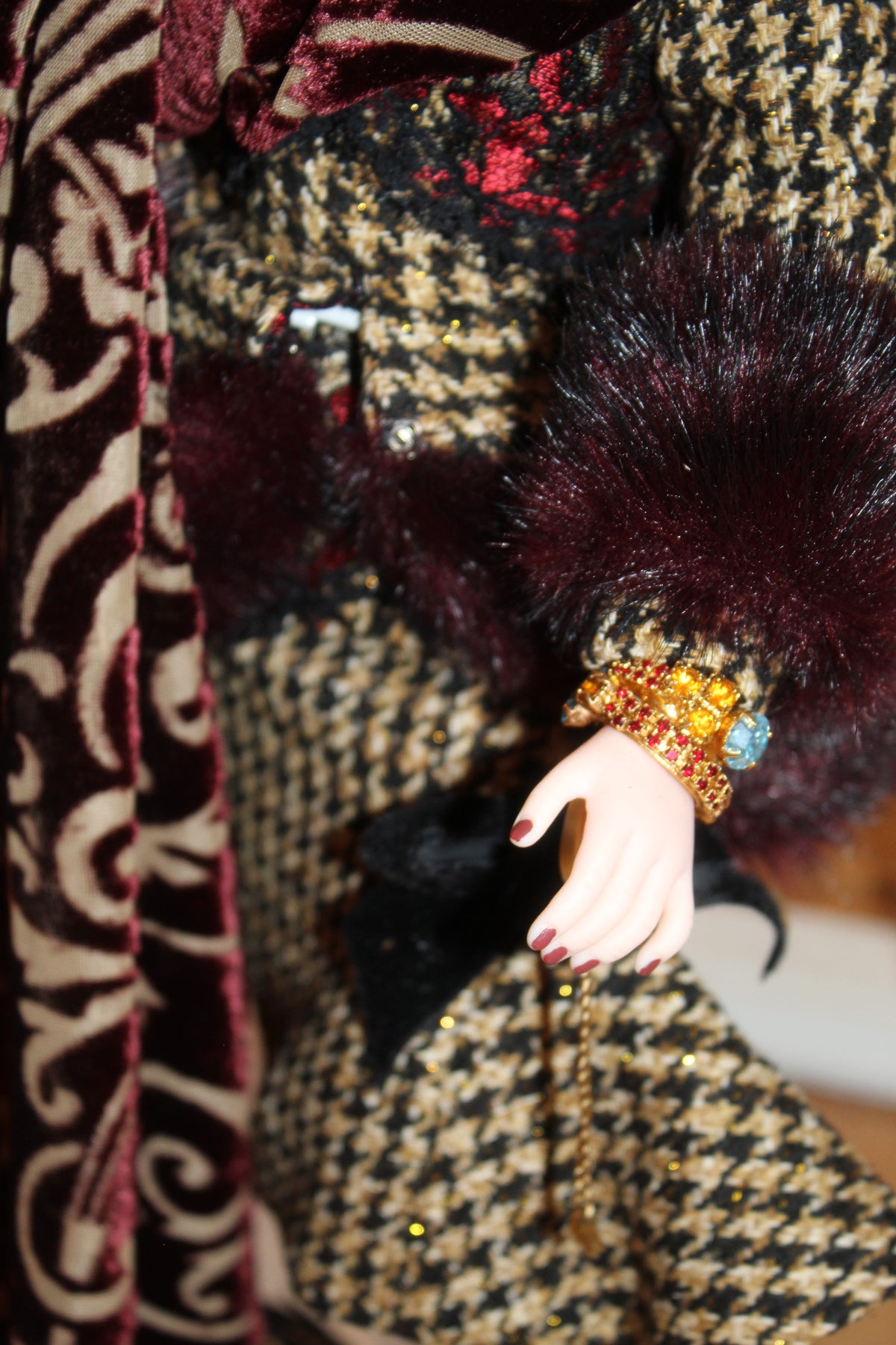 Madame Alexander “Cissy Paris” Fashion Doll – Houndstooth Suit, Feathered Hat & Certificate of Authenticity