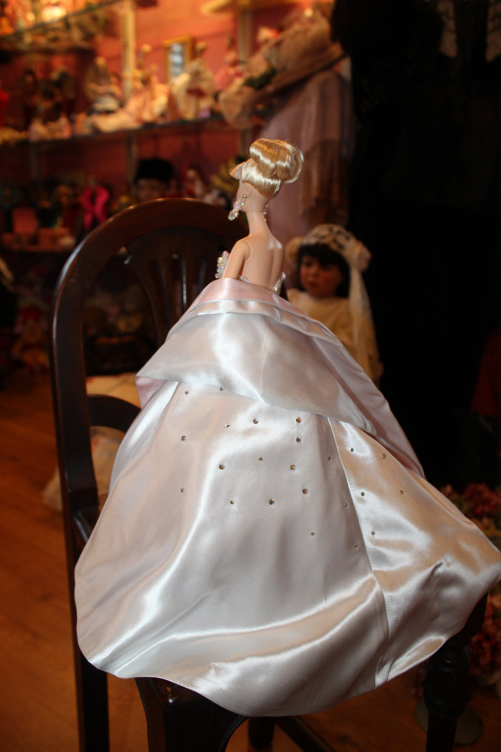 1997 Billions of Dreams Barbie – Limited Edition Collector Doll (Mattel)
