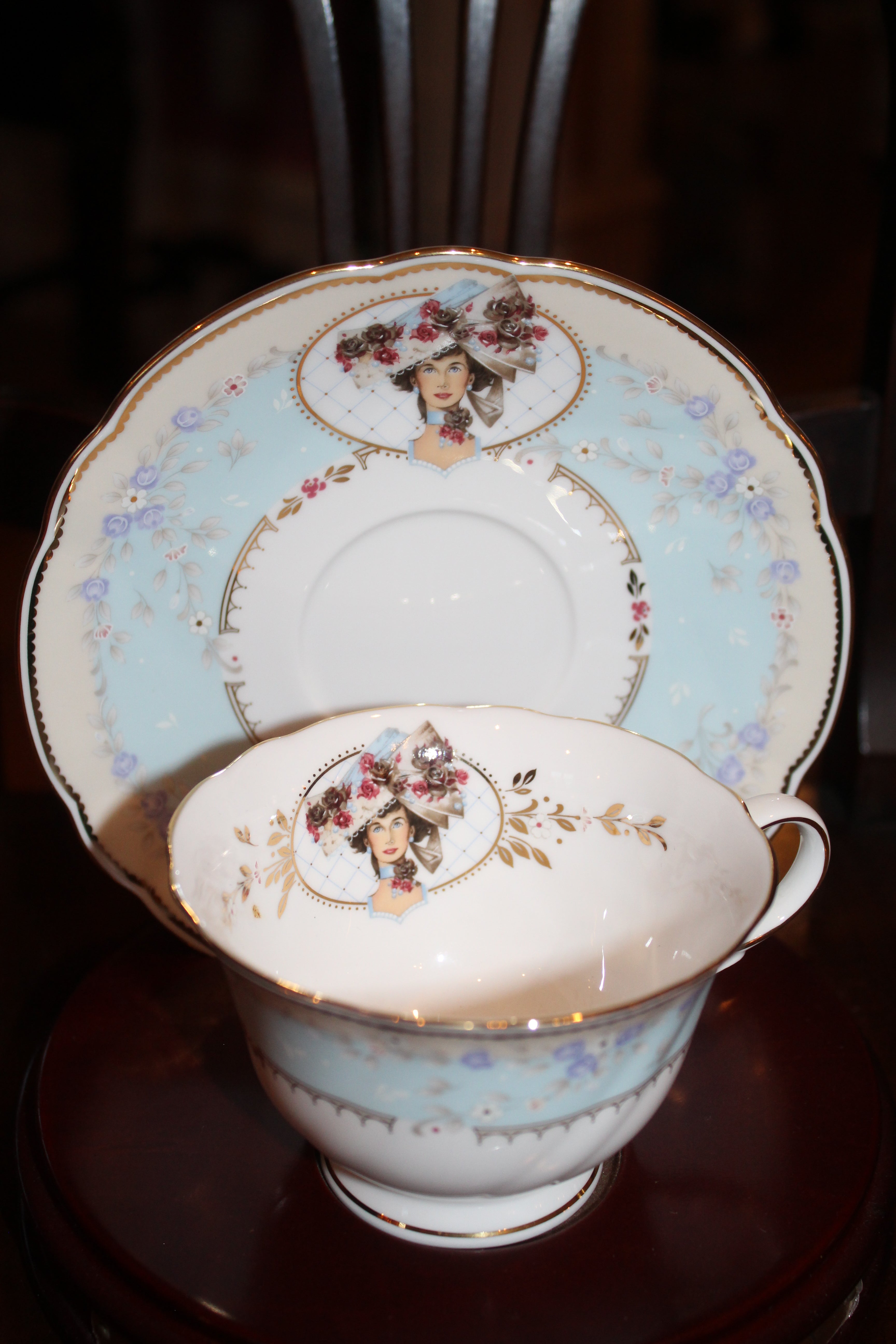 1998 Avon Mrs. Albee Honor Society Teacup & Saucer Set