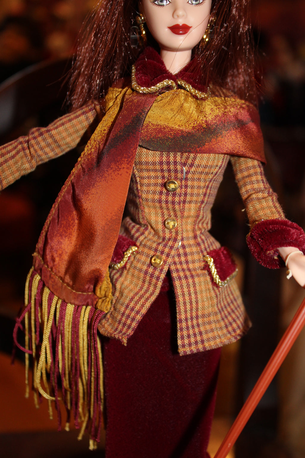 1998 Autumn in Paris Barbie – Collector Edition Cities of the Seasons Collection (Mattel)