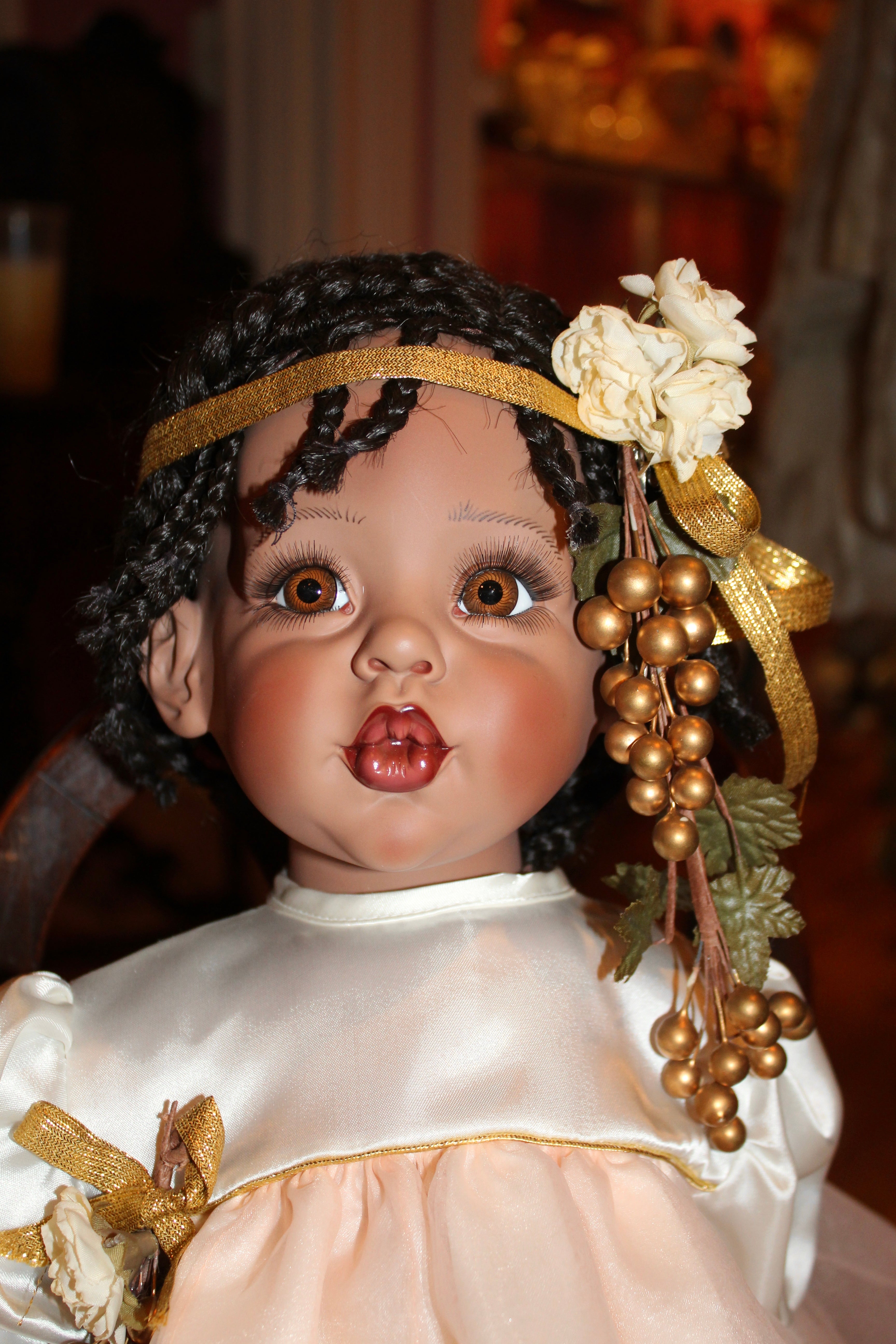 Vintage Fayzah Spanos “Treasure” Doll – Precious Heirlooms Collection Baby Girl (1990s)