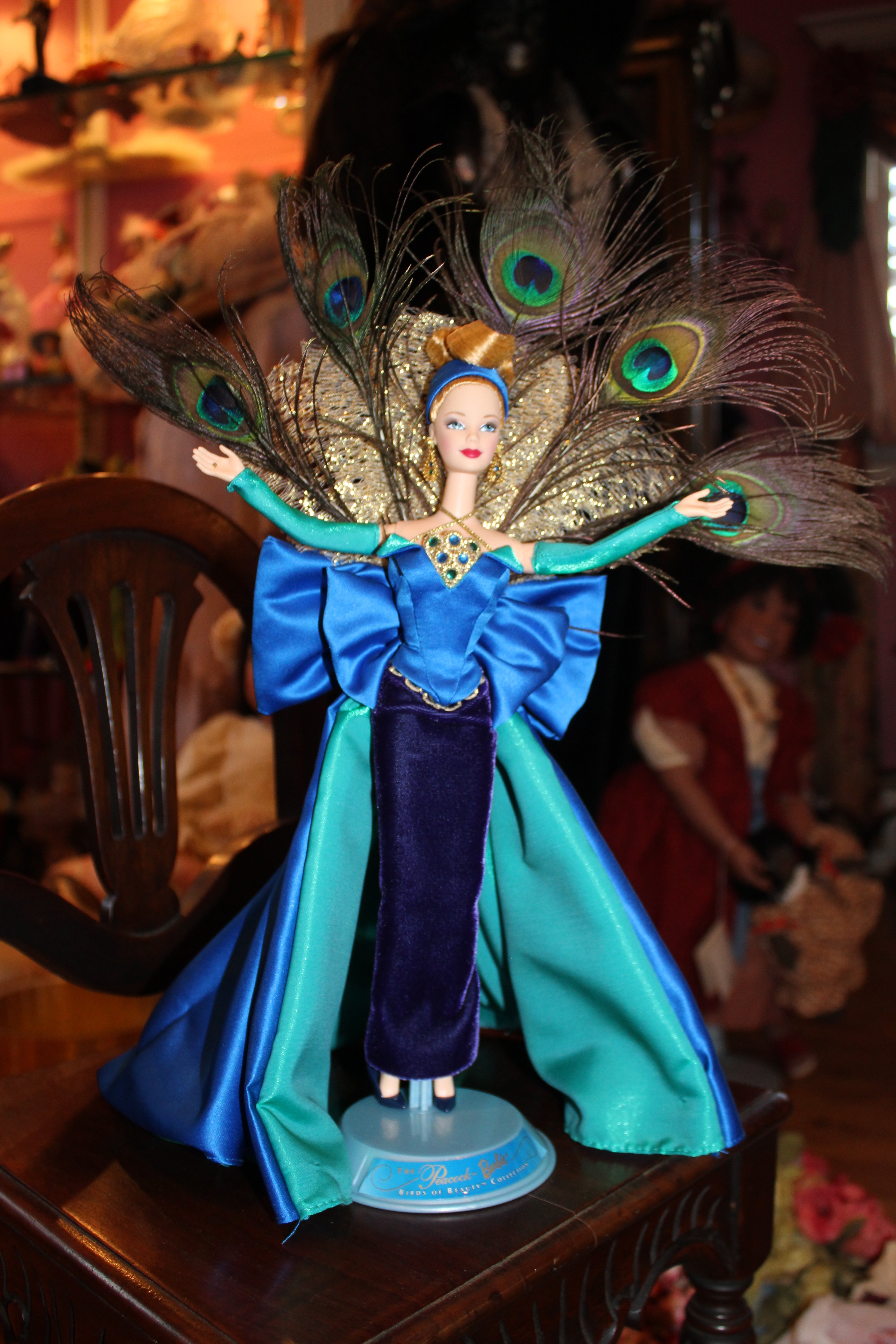 1998 Mattel “The Peacock” Barbie – Birds of Beauty Collection