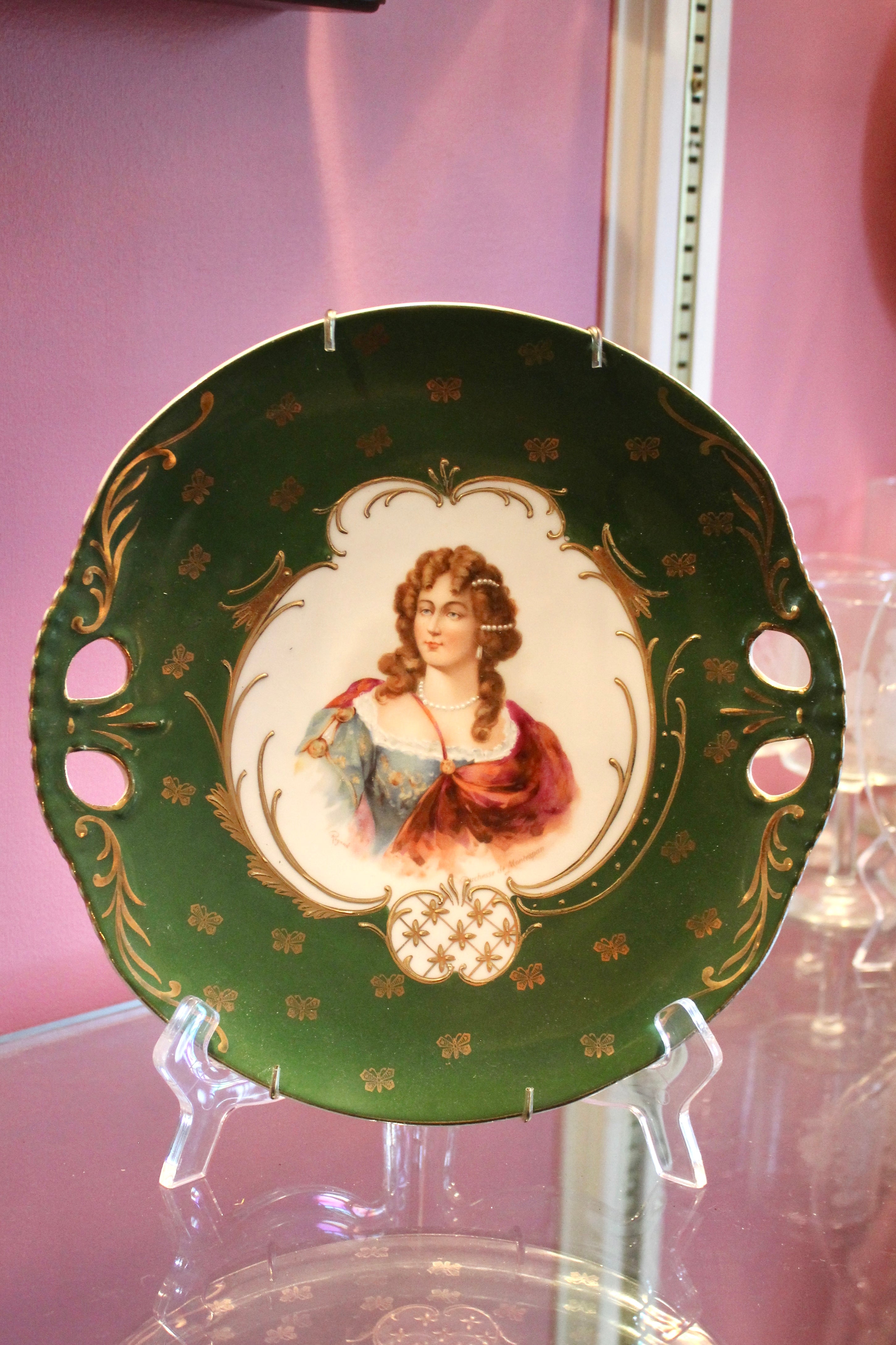 Queen Louise of Prussia Portrait Collector Plate – Emerald Green & Gold Gilt Porcelain 9.5”