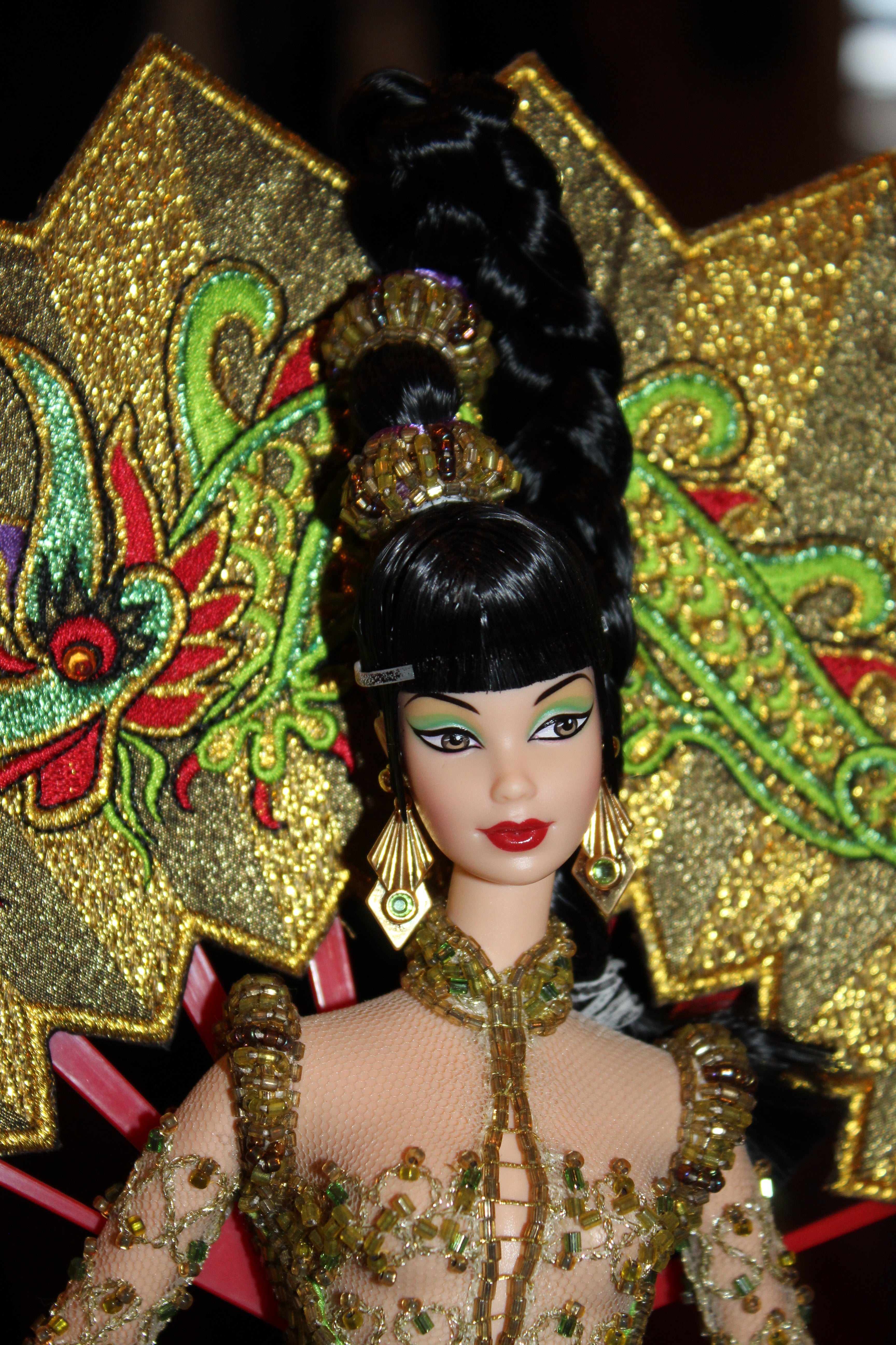 Mattel Bob Mackie “Fantasy Goddess of Asia” Barbie – 1998 Collector Edition