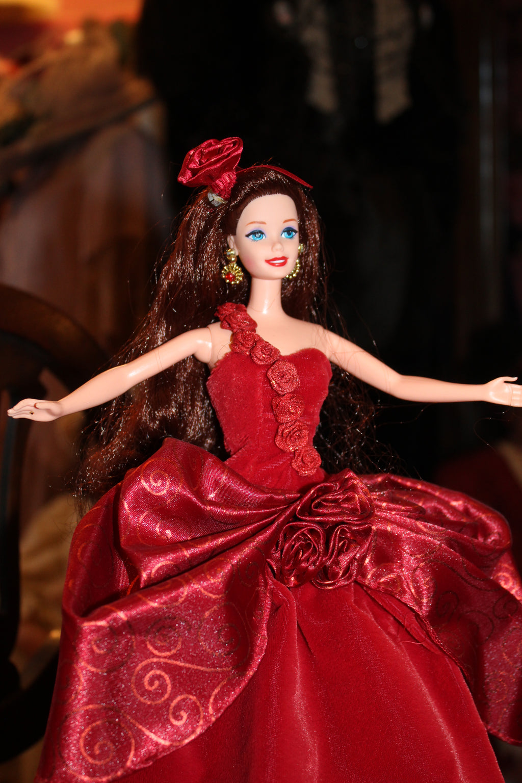1996 Mattel Radiant Rose Barbie – Collector Edition