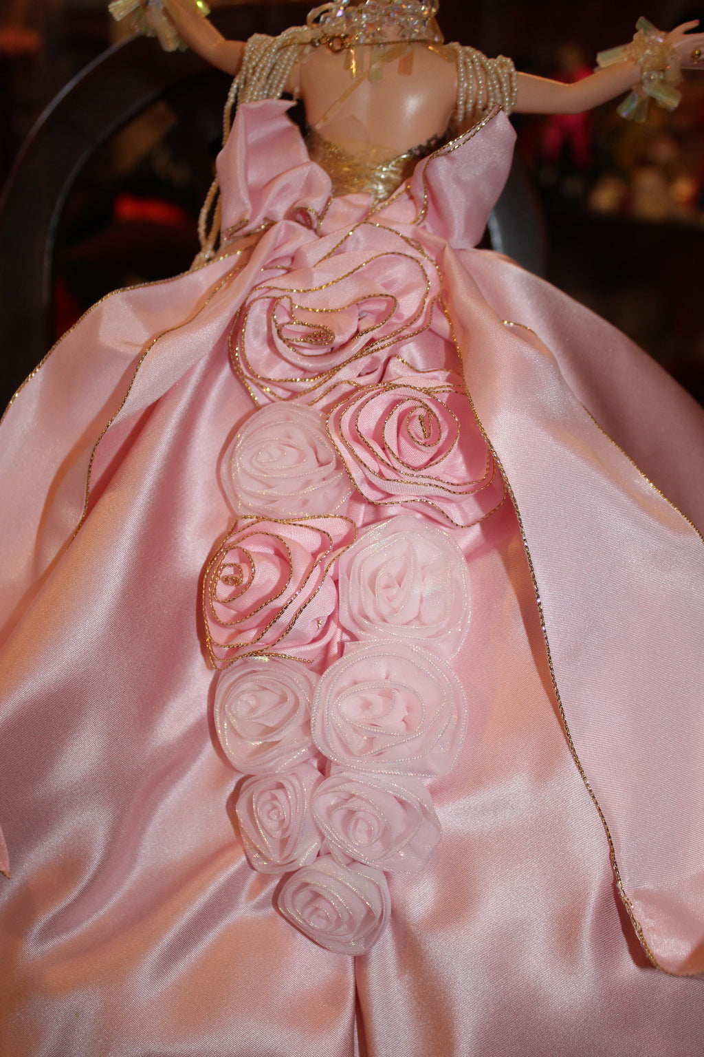 1996 Mattel Pink Splendor Barbie – Limited Edition Collector Doll