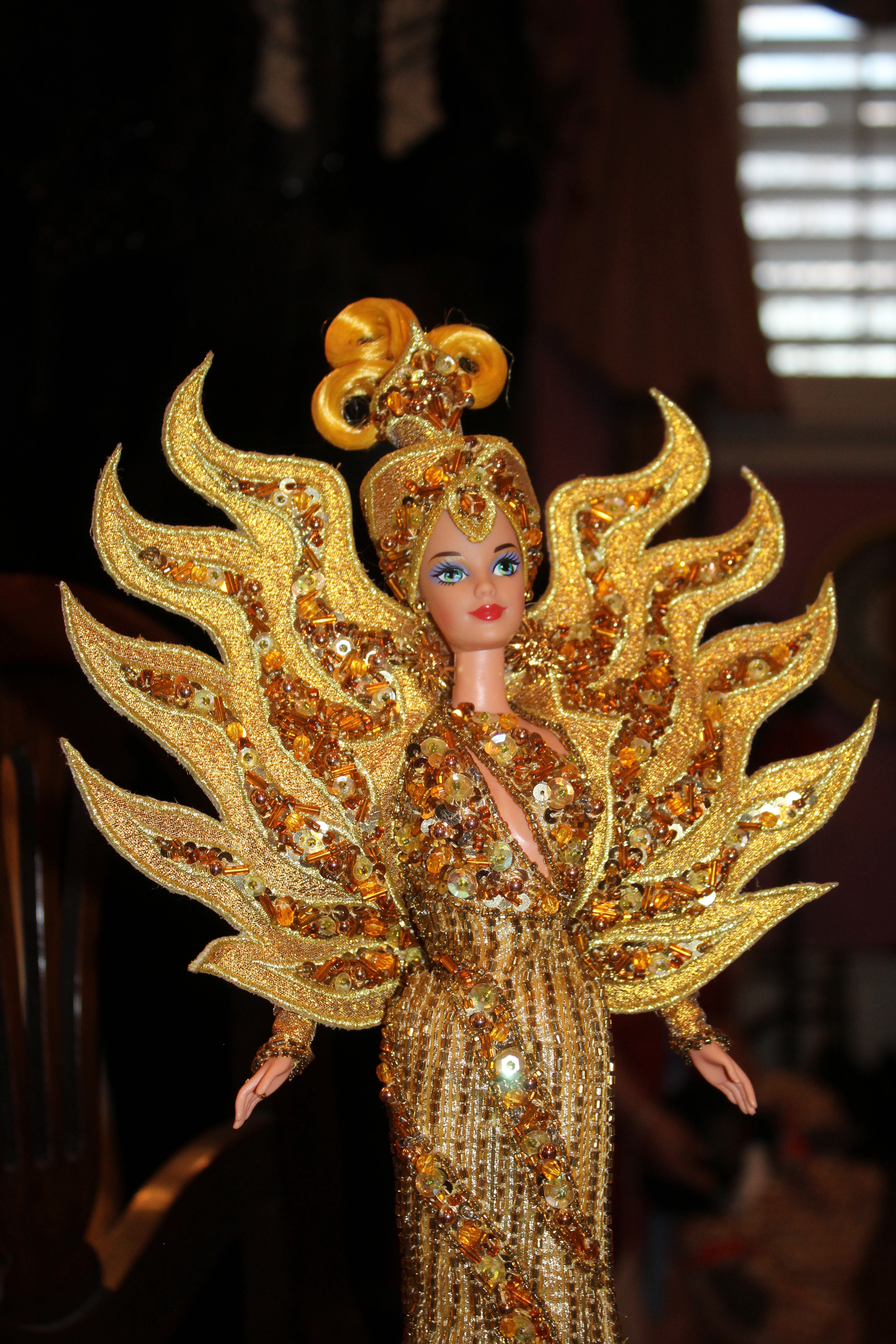 Mattel Bob Mackie “Fantasy Goddess of the Sun” Barbie – 1995 Collector Edition