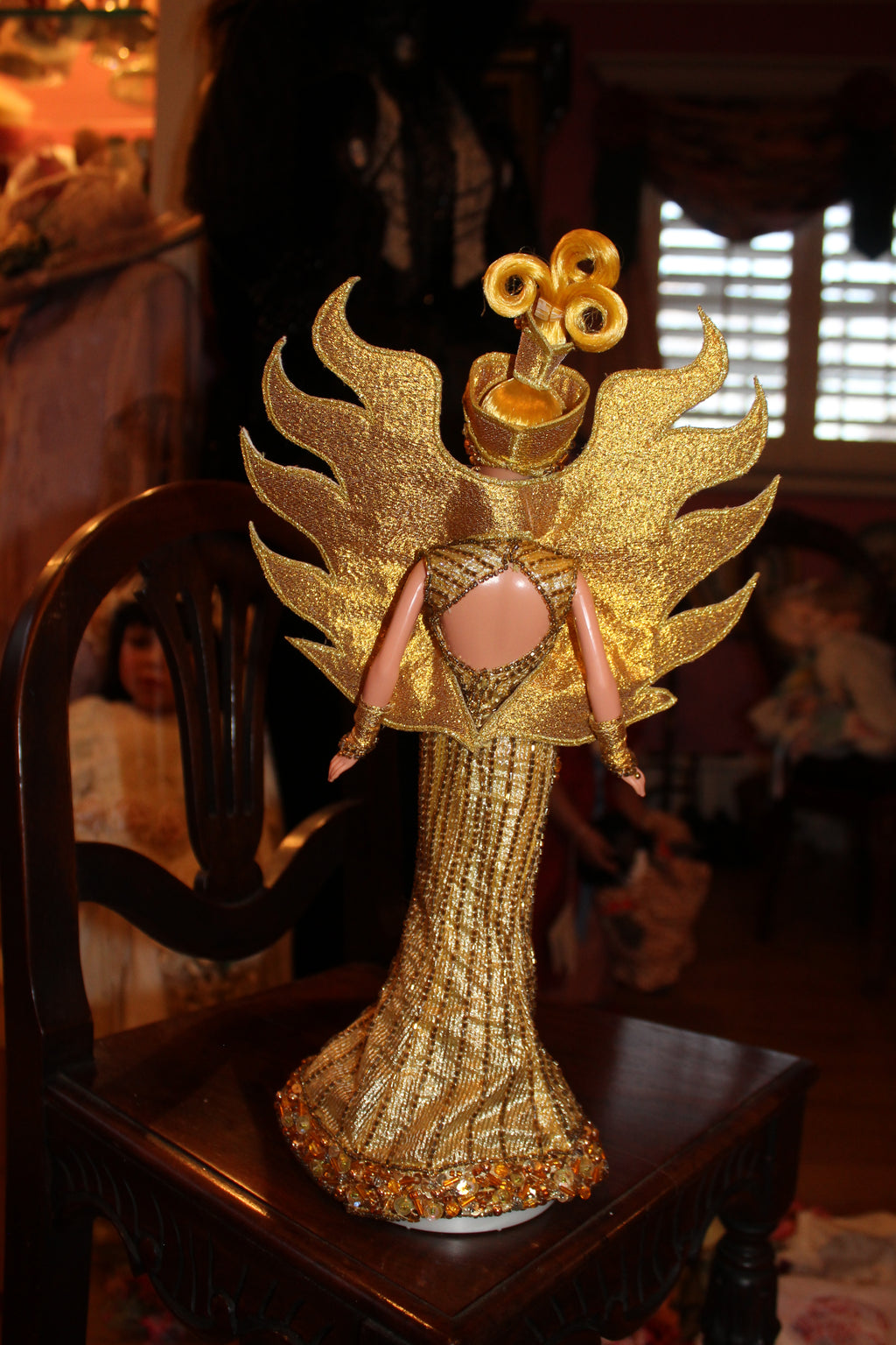 Mattel Bob Mackie “Fantasy Goddess of the Sun” Barbie – 1995 Collector Edition
