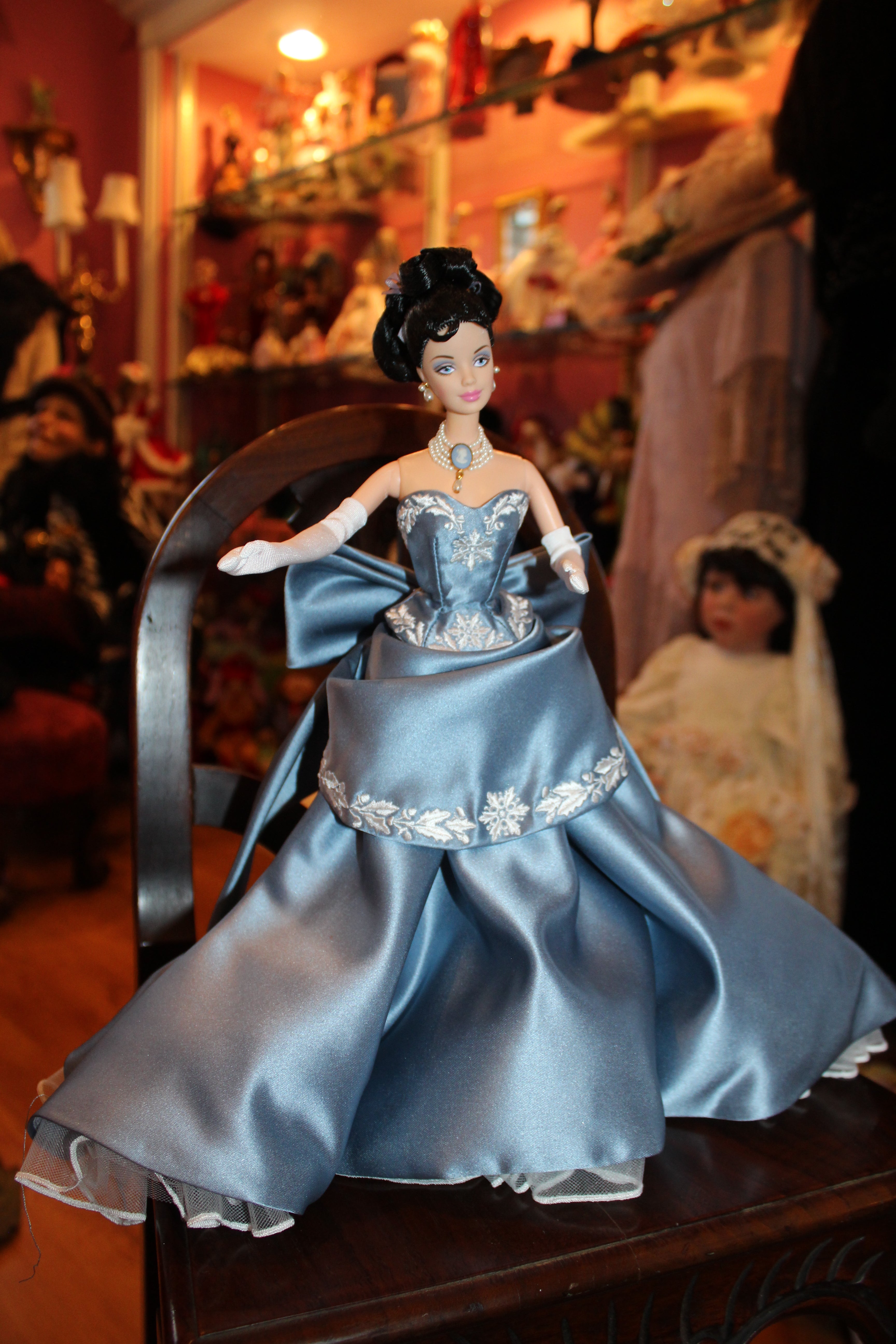 Mattel Wedgwood Barbie Doll (c. 1999–2000) – Limited Edition Collector Series