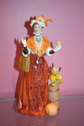 1991 Avon Mrs. Albee Figurine – Autumn Harvest Edition