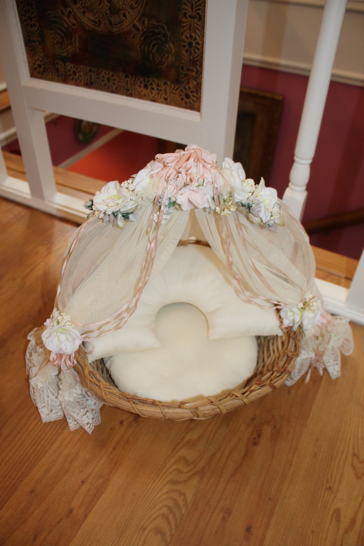 Phyllis Parkins “Bassinet Baby” Porcelain Doll – The Collectables – No. 793 – 1990 Dolls Award Nominee