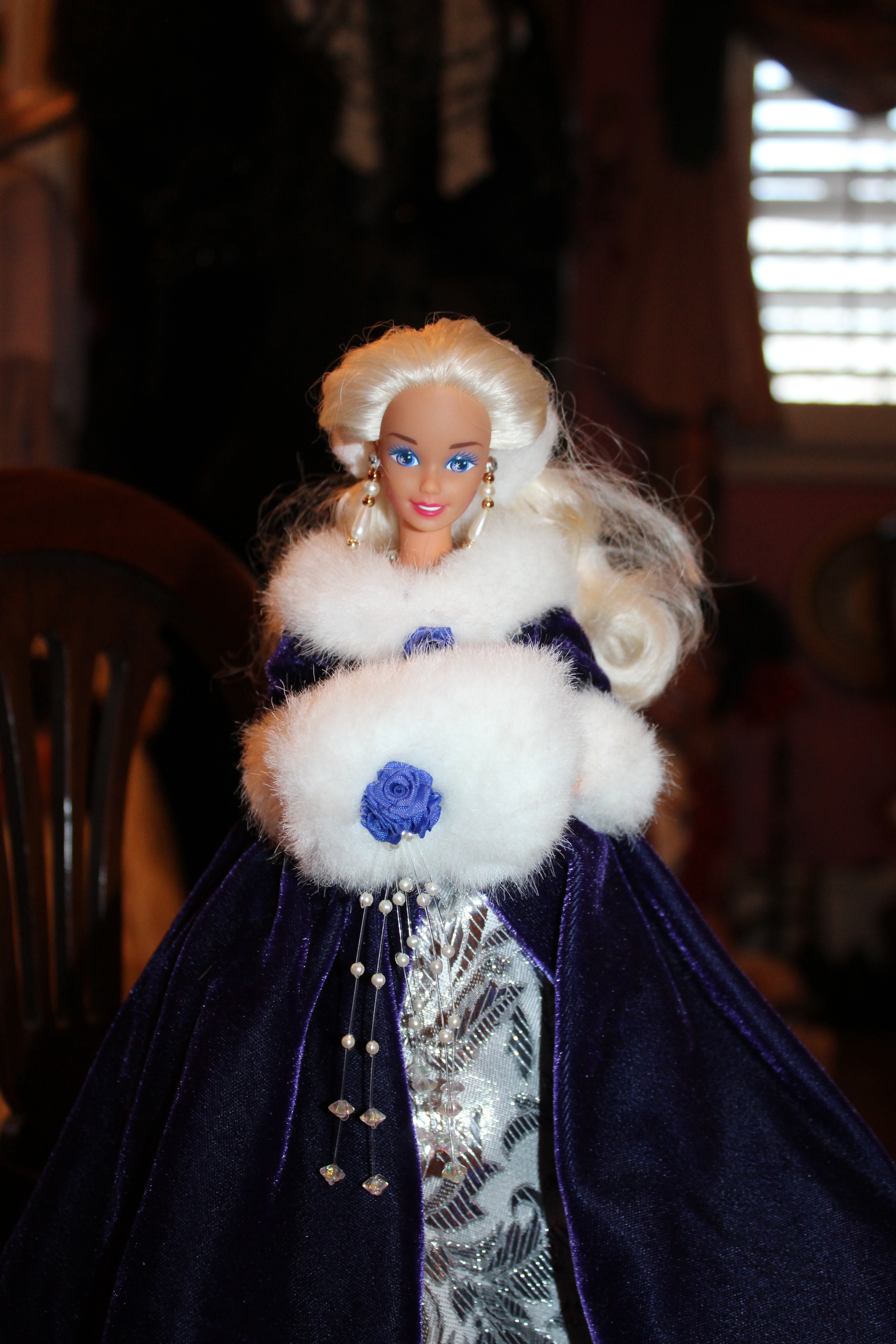 Mattel 1993 Winter Princess Barbie – Limited Edition Holiday Collector Doll