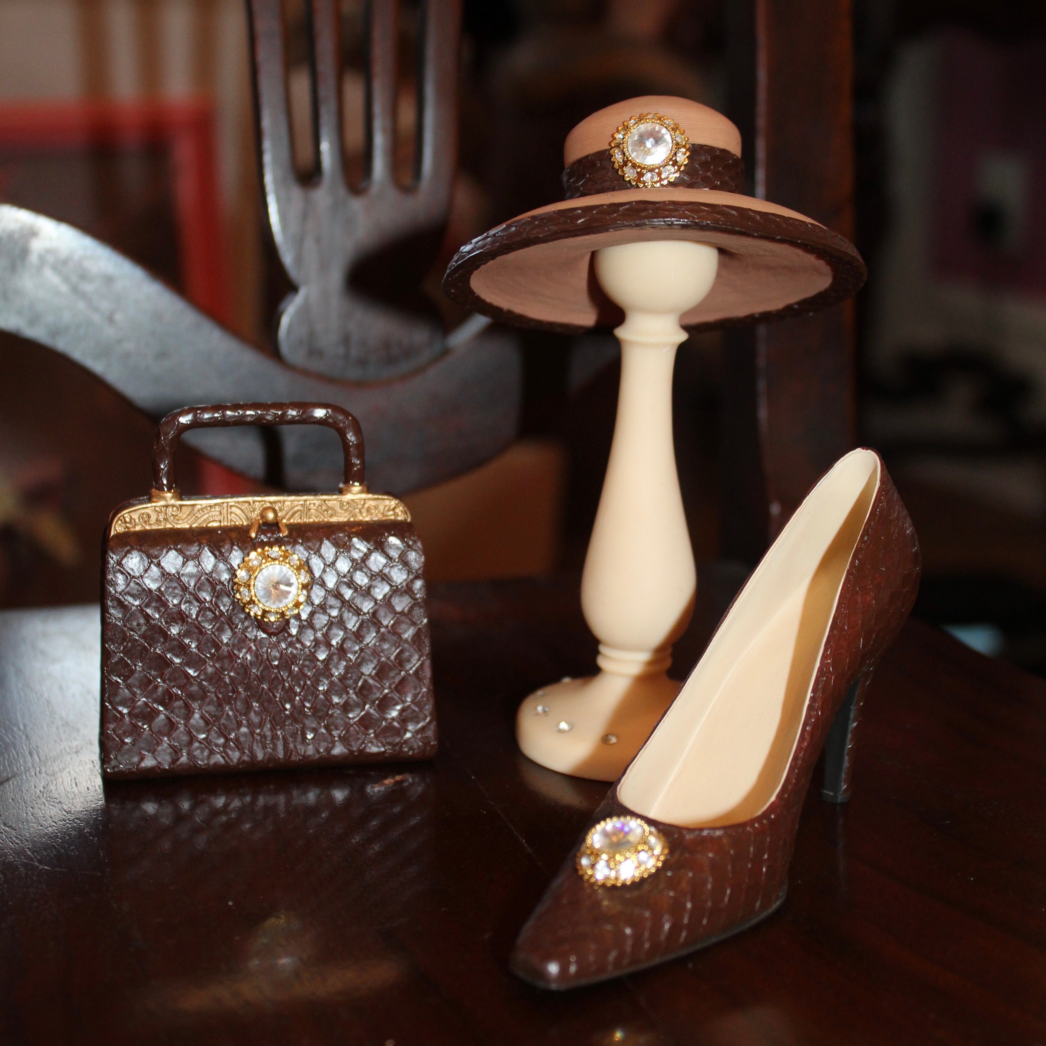 Cassandra Gwendoline Miniature Fashion Set – Brown Hat, Handbag & Shoe Collectible