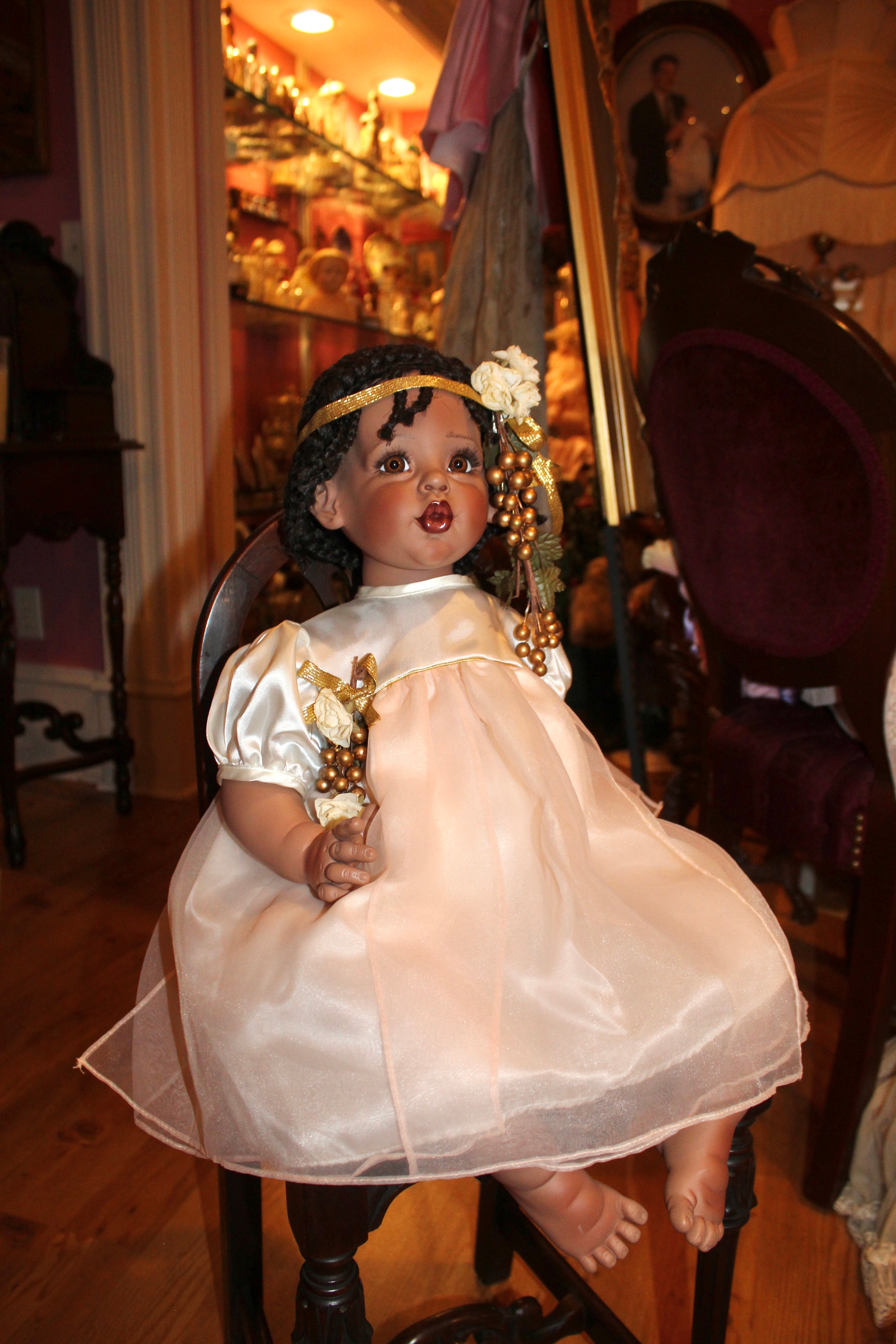Vintage Fayzah Spanos “Treasure” Doll – Precious Heirlooms Collection Baby Girl (1990s)