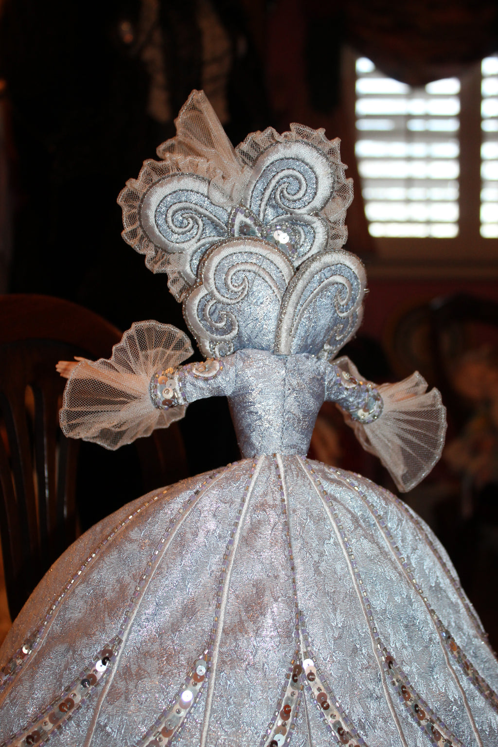 1997 Bob Mackie Madame du Barbie – Limited Edition Collector Doll (Mattel)
