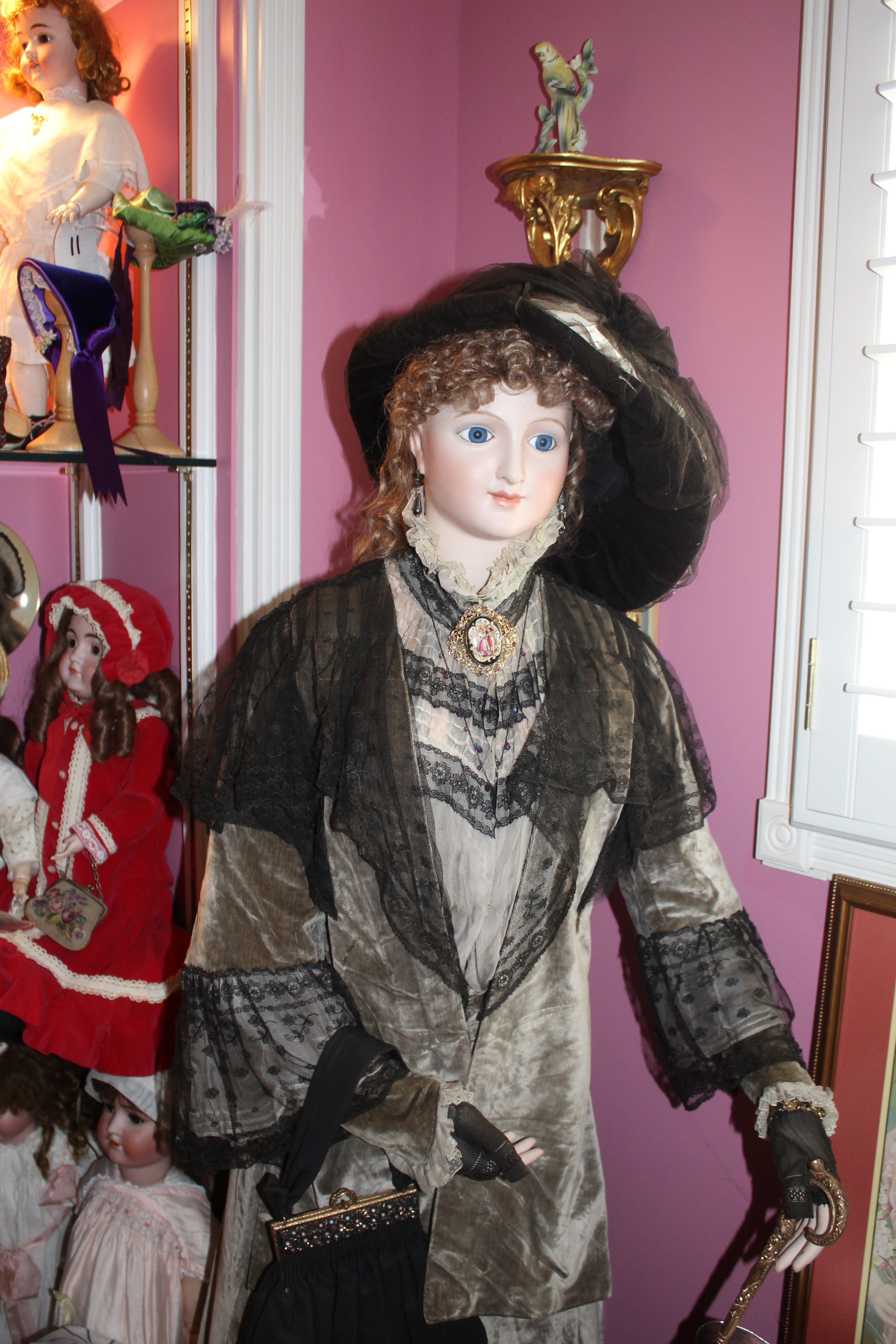 Life-Size “Lady Grace” Reproduction Mannequin with Victorian-Inspired Ensemble & Accessories